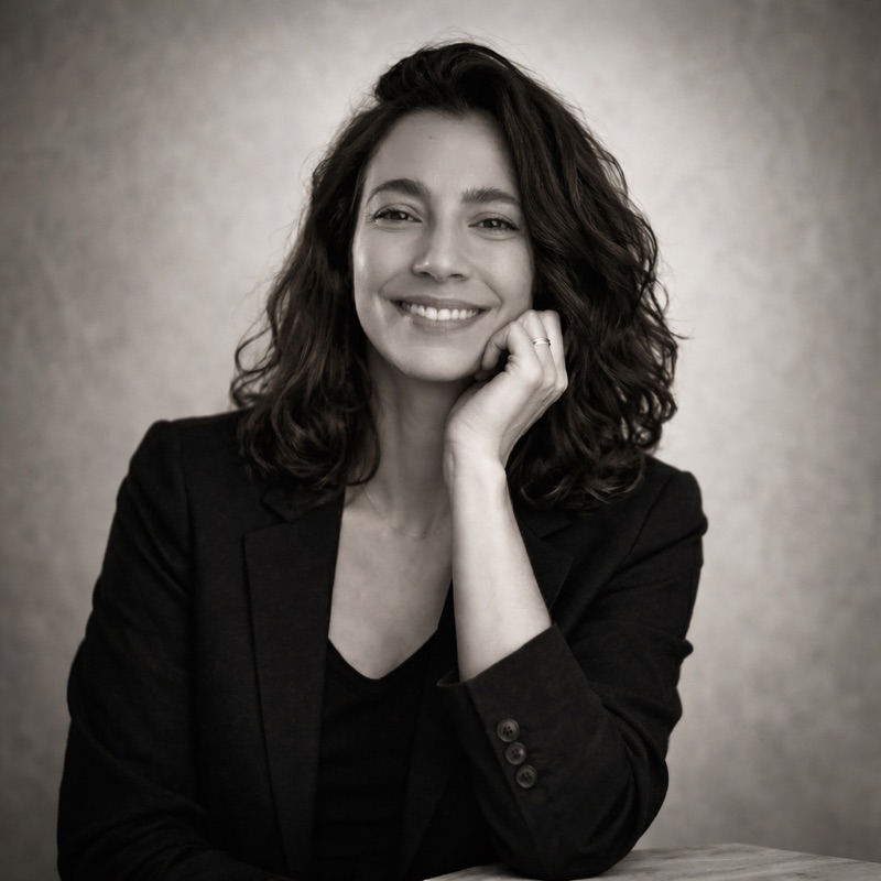 Selma, French coach